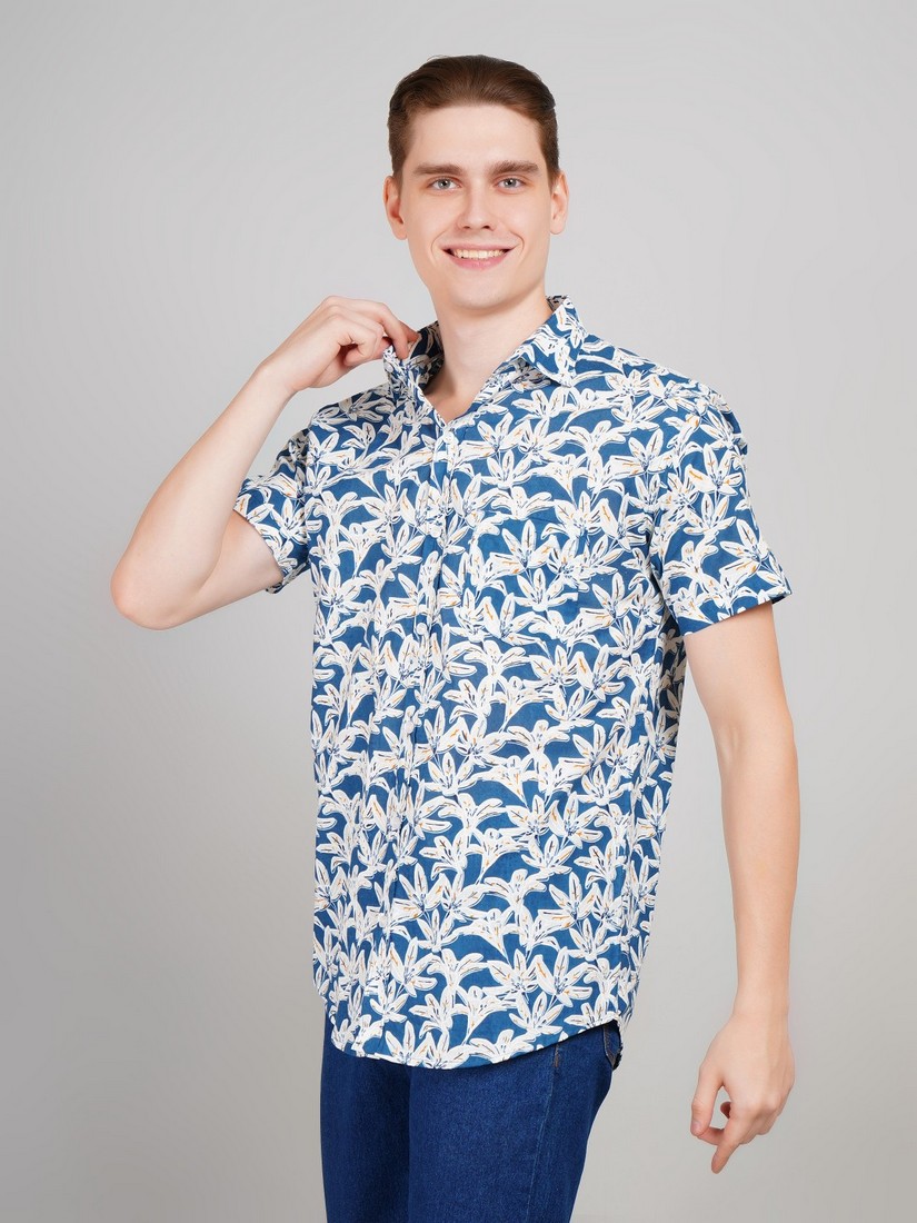 1013-sp lightblue half shirt (3) Men's Blue Floral Printed Casual Sleeve Shirt Cotton Blend Shirt - Image 1